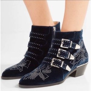 Chloe Susanna booties in navy